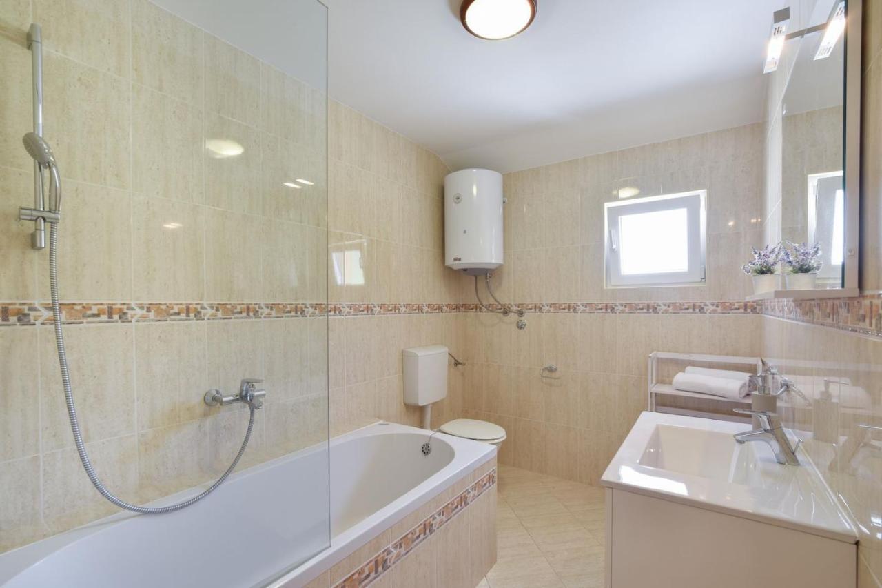Villa Josip Near Omis , Private Pool Ngoại thất bức ảnh